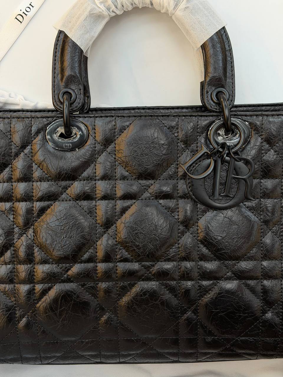 Black Lady Bag - (Video)