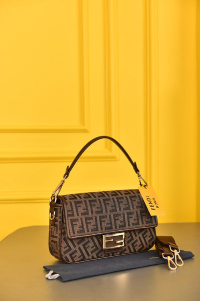 Baguette Bag