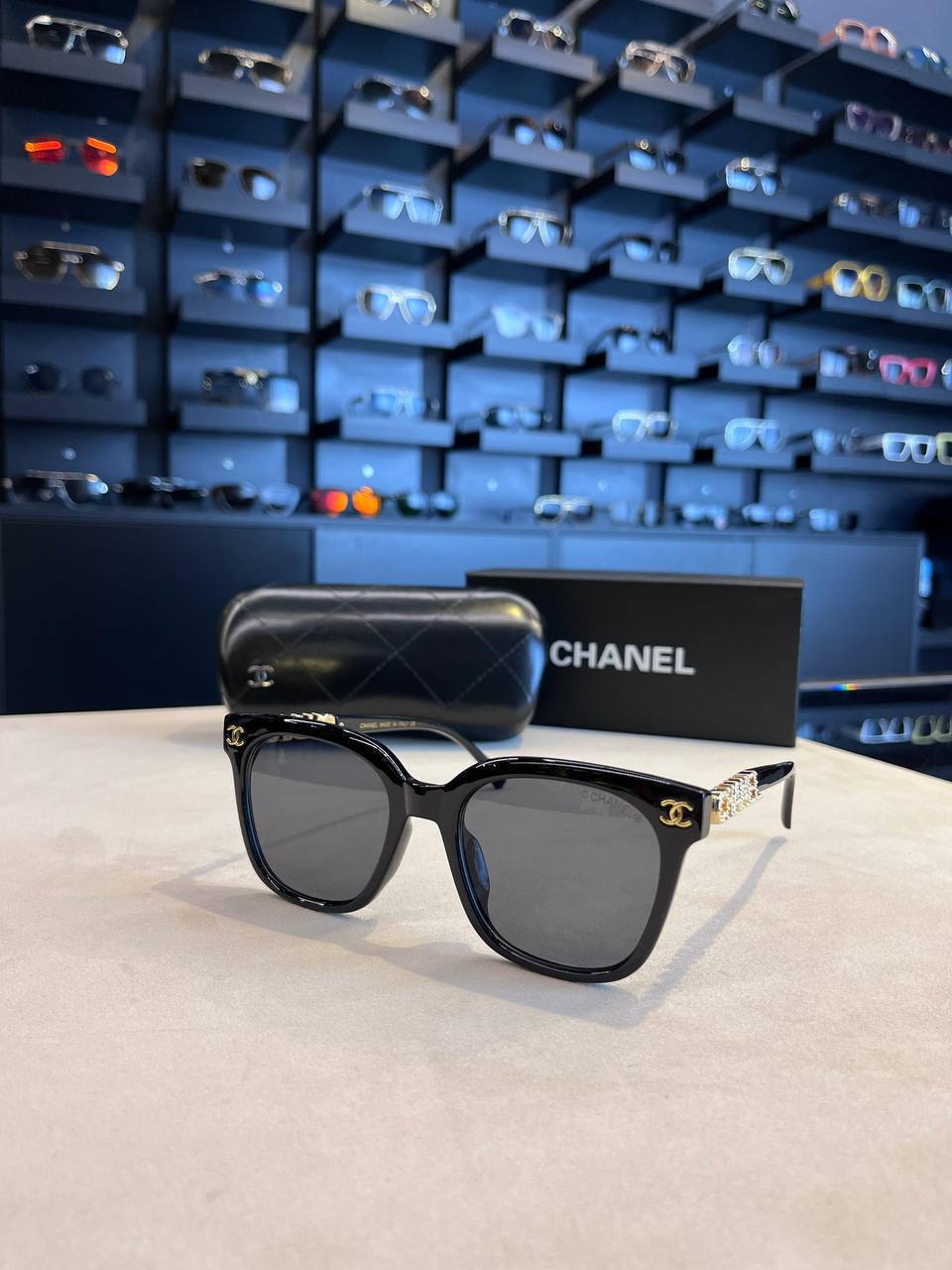 CH  - Sunglasses